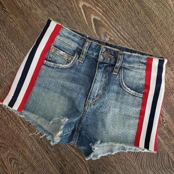 side stripe denim shorts
